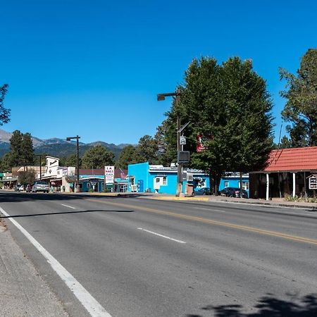 Perfect Cabin, 2 Bedrooms, Fireplace, Midtown, Sleeps 5 Ruidoso Exterior photo