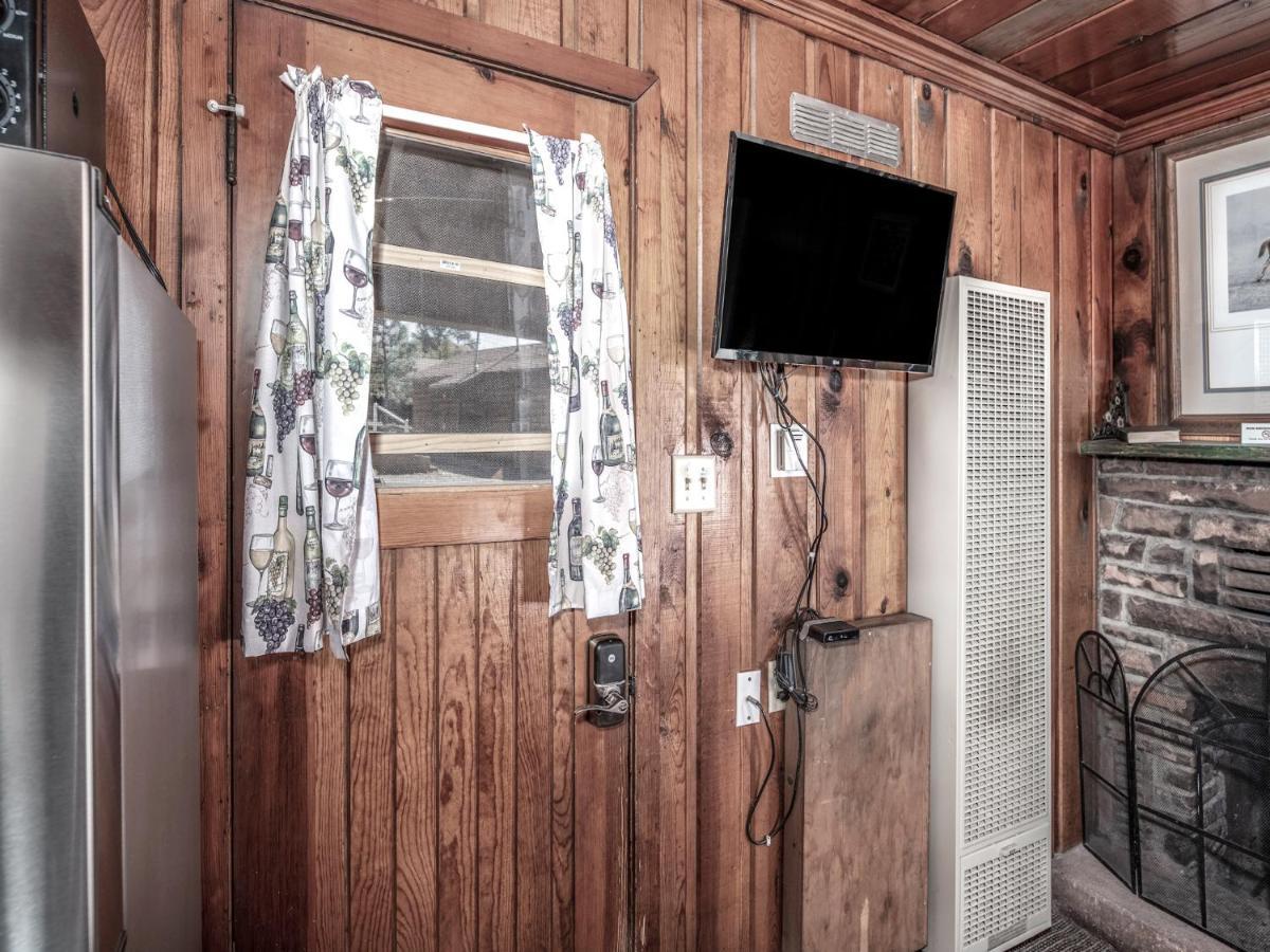 Perfect Cabin, 2 Bedrooms, Fireplace, Midtown, Sleeps 5 Ruidoso Exterior photo